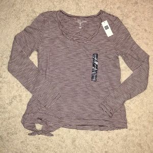 GAP Striped Long Sleeve Easy Tee Shirt Scoopneck Women’s XS Maroon/White Stripe